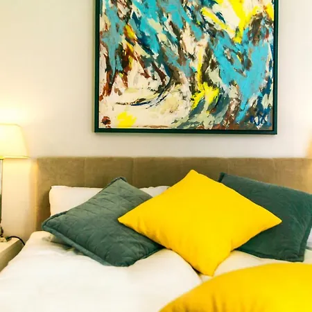 Apartament Nadmorski شقة *