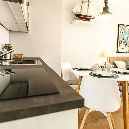 Apartament Nadmorski * سوبوت